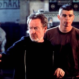 Fotoğraf Kara Şahin Düştü