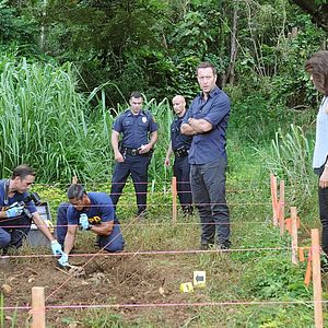Fotoğraf Alex O'Loughlin