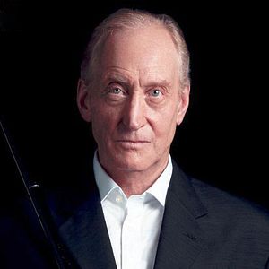 Fotoğraf Charles Dance
