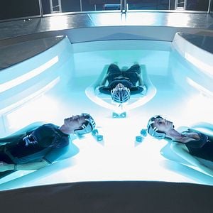 Fotoğraf Stark Sands