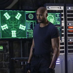 Fotoğraf Henry Simmons