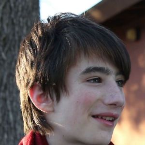 Fotoğraf Theo Taplitz