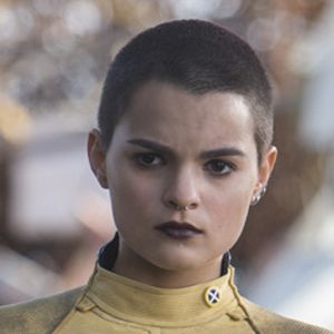 Fotoğraf Brianna Hildebrand