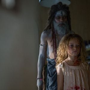 Fotoğraf Kapının Diğer Tarafı