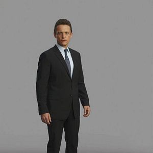 Fotoğraf Game of Silence