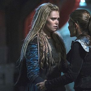 Fotoğraf Eliza Taylor