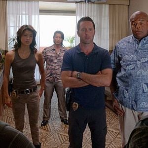 Fotoğraf Alex O'Loughlin