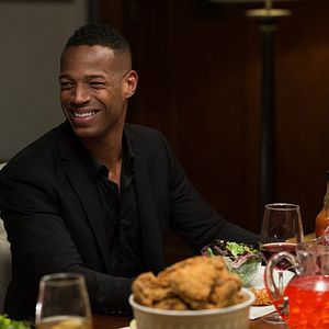 Fotoğraf Siyahın Elli Tonu