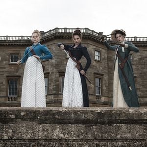 Fotoğraf Ellie Bamber