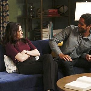 Fotoğraf Alfred Enoch