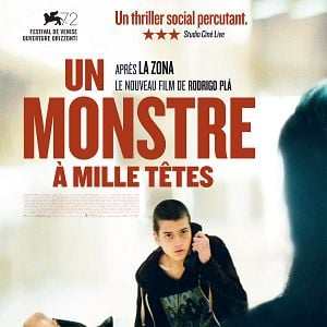 Fotoğraf Bin Başlı Canavar