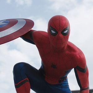 Fotoğraf Tom Holland