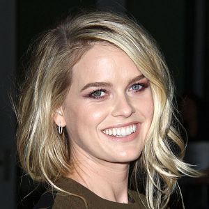 Fotoğraf Alice Eve