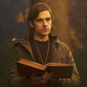 Fotoğraf Jason Ralph