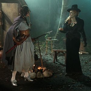 Fotoğraf Rebecca Mader