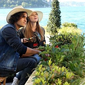 Fotoğraf Aşk Yalanı Sever