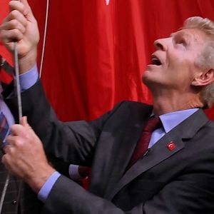 Fotoğraf Geceyarısı Ekspresi'ne Dönüş: Billy Hayes ve Türkiye'nin Hikayesi