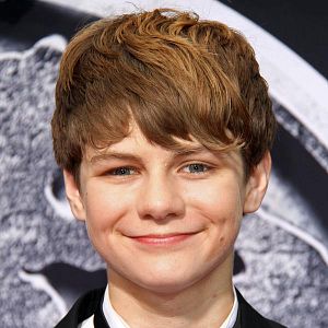 Fotoğraf Ty Simpkins