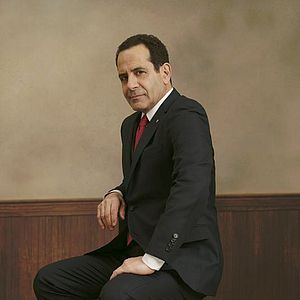 Fotoğraf Tony Shalhoub