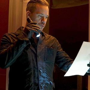 Fotoğraf Game of Silence