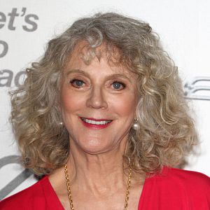 Fotoğraf Blythe Danner