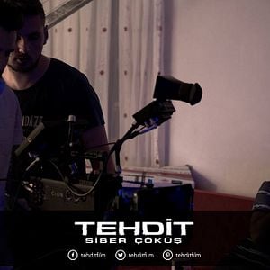 Fotoğraf Tehdit : Siber Çöküş