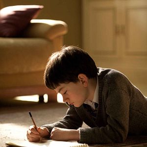 Fotoğraf Lewis MacDougall