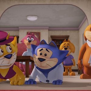 Fotoğraf Sevimli Kedi İş Başında 2