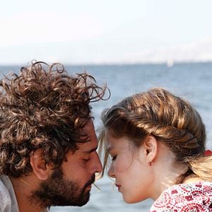 Fotoğraf Çok Uzak Fazla Yakın