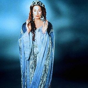 Fotoğraf Avalon’un Sisleri