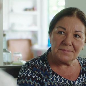 Fotoğraf Bana Sevmeyi Anlat