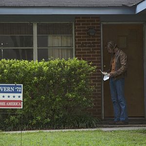 Fotoğraf Logan Marshall-Green