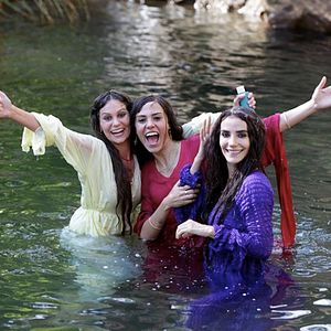 Fotoğraf Ekşi Elmalar