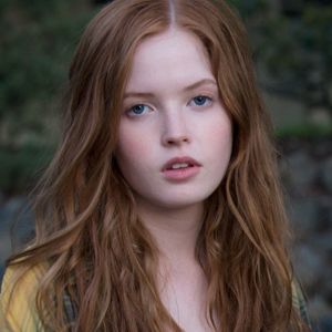 Fotoğraf Ellie Bamber