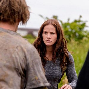 Fotoğraf Kelly Overton