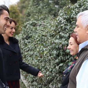 Fotoğraf Bana Sevmeyi Anlat