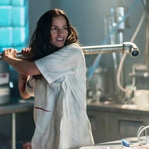 Fotoğraf Kelly Overton