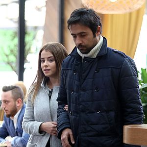 Fotoğraf Bana Sevmeyi Anlat