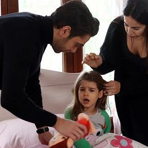 Fotoğraf Bana Sevmeyi Anlat