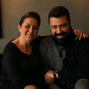 Fotoğraf Aşk Laftan Anlamaz