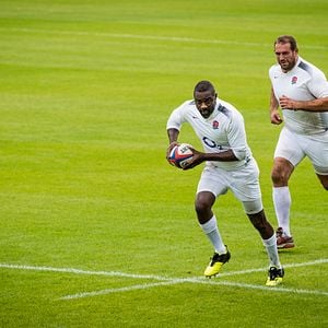 Fotoğraf 100 Streets