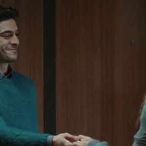 Fotoğraf Aşk Laftan Anlamaz