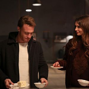 Fotoğraf Bu Şehir Arkandan Gelecek