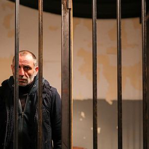 Fotoğraf Bu Şehir Arkandan Gelecek