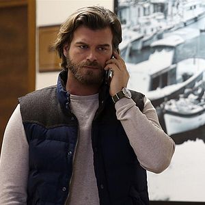 Fotoğraf Cesur ve Güzel