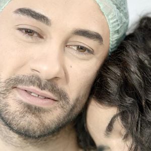 Fotoğraf Seviyor Sevmiyor