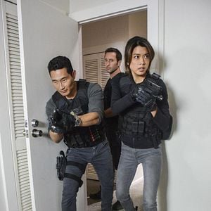 Fotoğraf Alex O'Loughlin