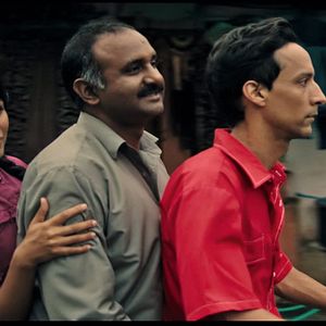 Fotoğraf Danny Pudi