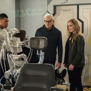 Fotoğraf Caity Lotz