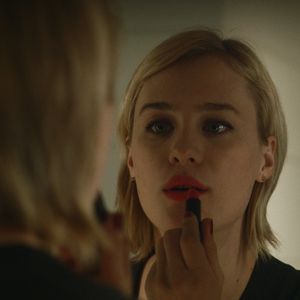 Fotoğraf Mackenzie Davis